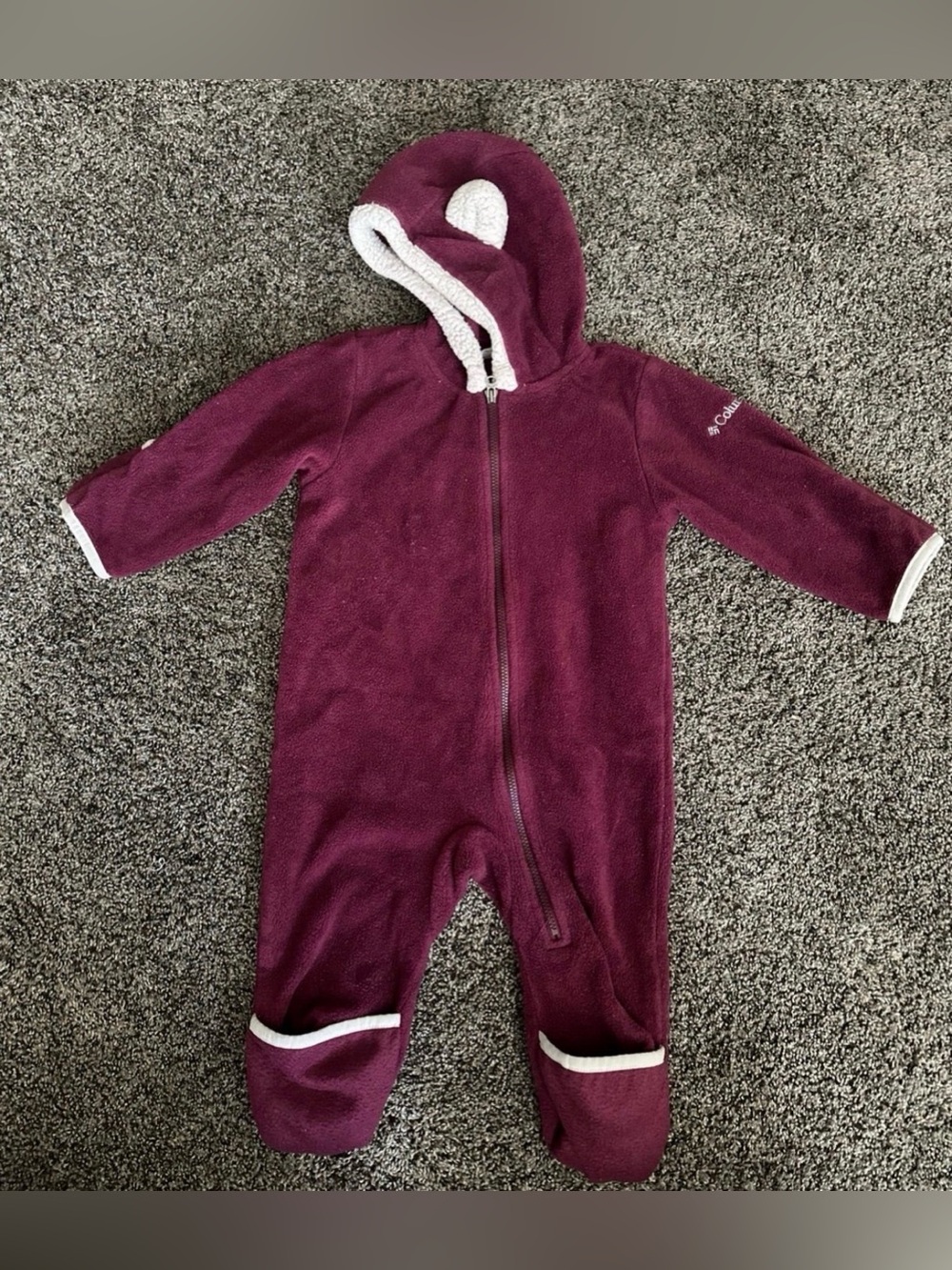 Baby Girl Columbia Winnter Onesie Size 6-12M 0056